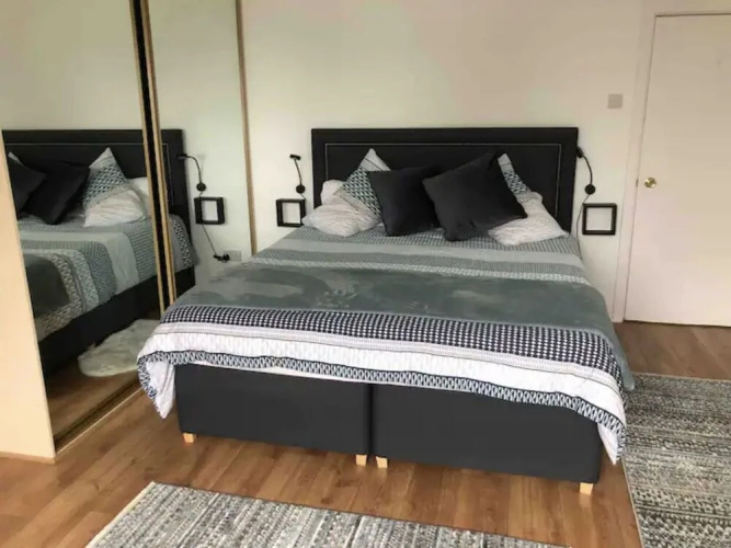 Impeccable 3-bed Apartment in Belfast