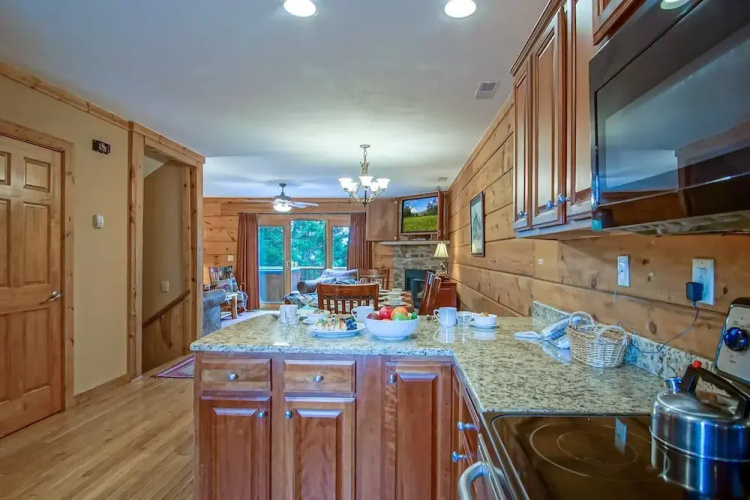 Loggers Run #8: 5 Bedrooms, 3.5 Baths