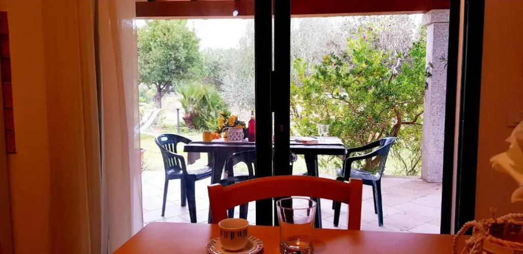 Dommos - Pareja Apartments