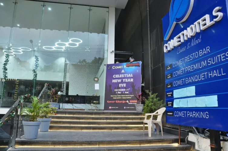 Comet Hotel