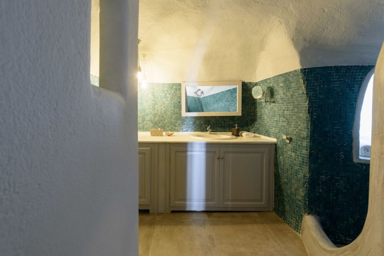 Ianthe Apartments & Villa