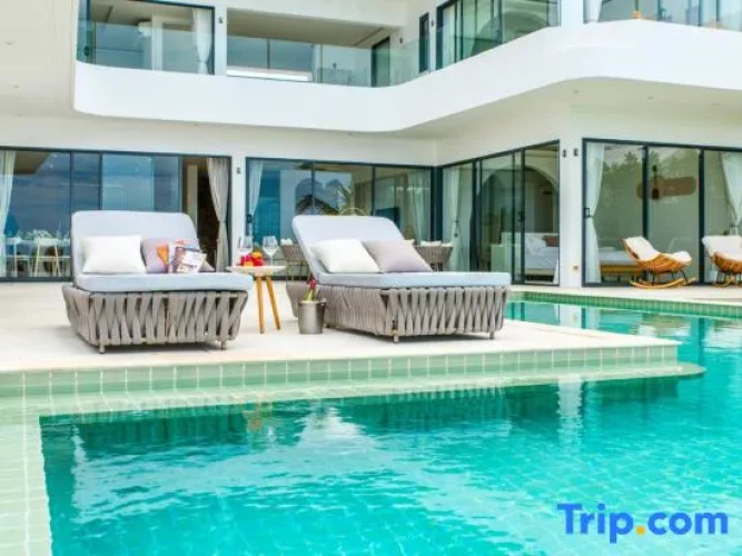 5House:A luxury beachfront villa on Samui