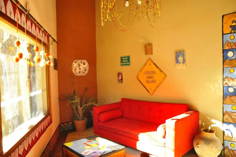 Giramundo Hostel Purmamarca