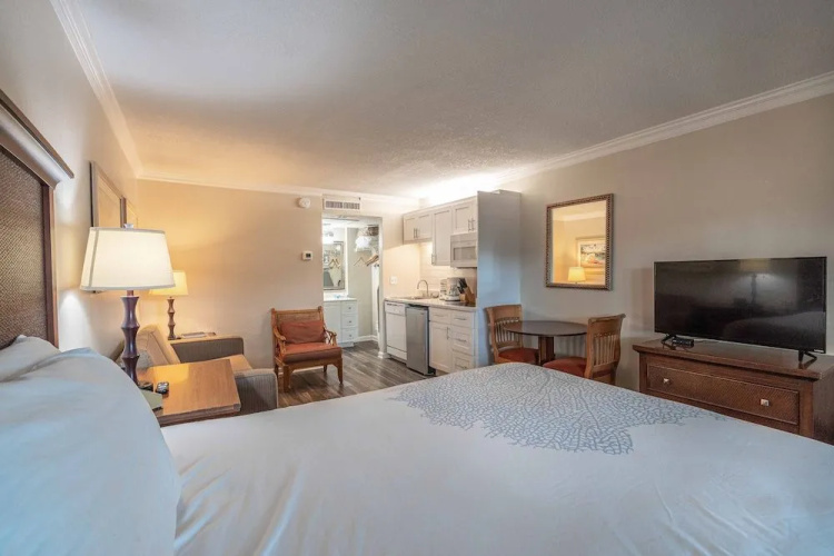 Club Destin Condos