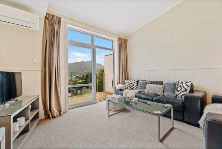 2-Bedroom Apartment - Beechwood