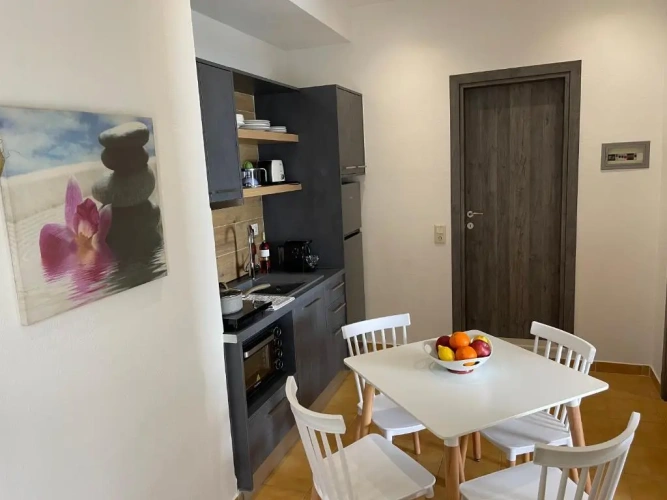 2 Bedrooms Apartment with sea view