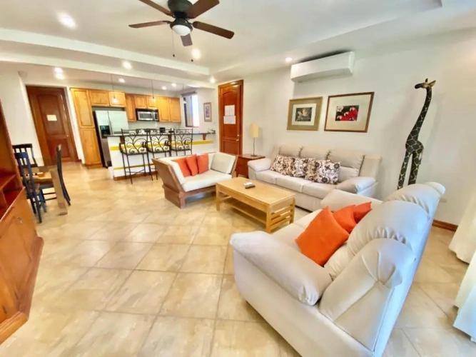 2 Bedrooms Apartment with balcony and with view