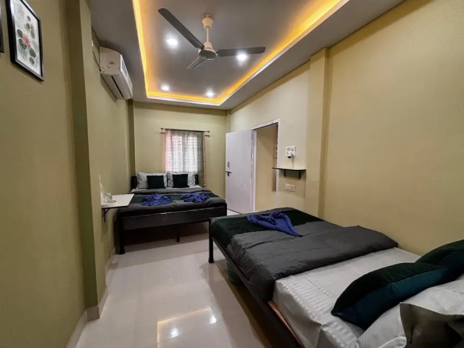 The Gulmohar Inn