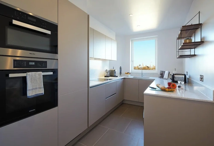 1 Bedroom Luxury Apartment with balcony
