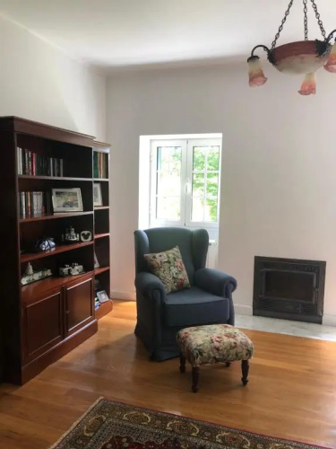 Villa-sleeps2-garden-private Park