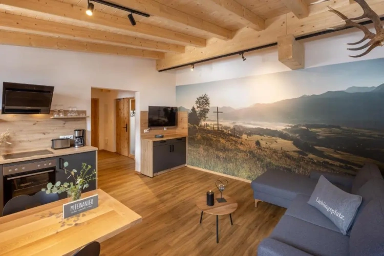 2 Bedrooms Apartment