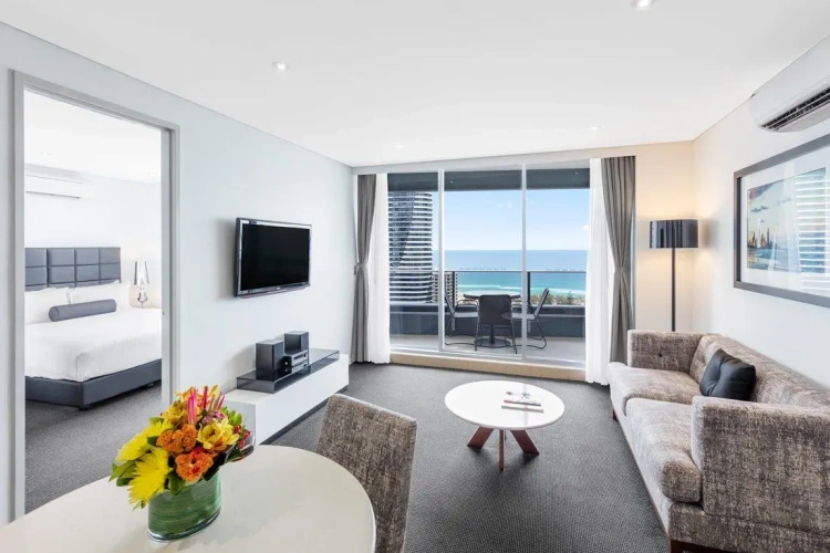 1 Bedroom Suite