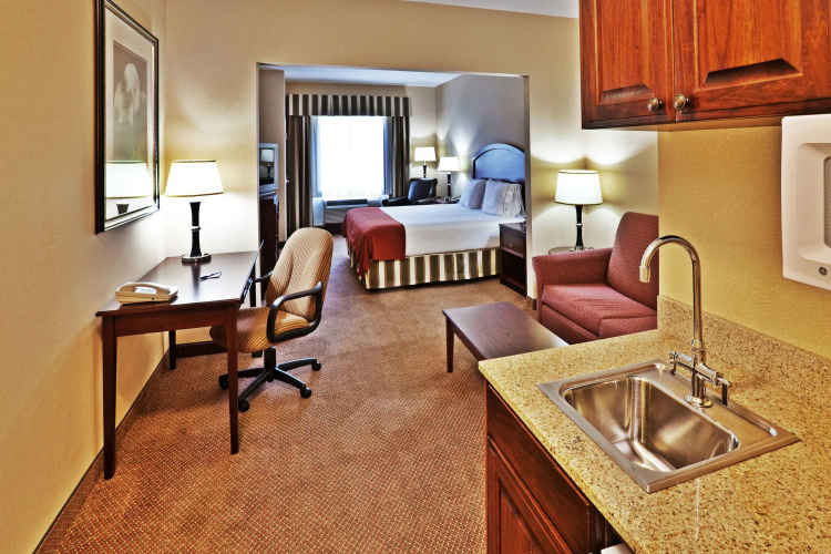 Spark by Hilton Catoosa