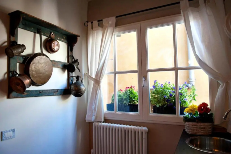 Oltrarno Florence Apartment