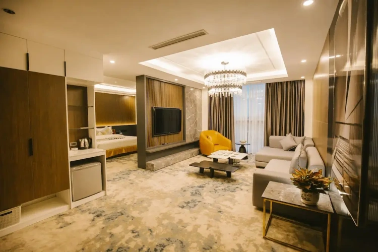 Grand Double room with river view