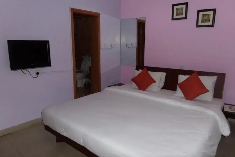 AES Luxury Apartments