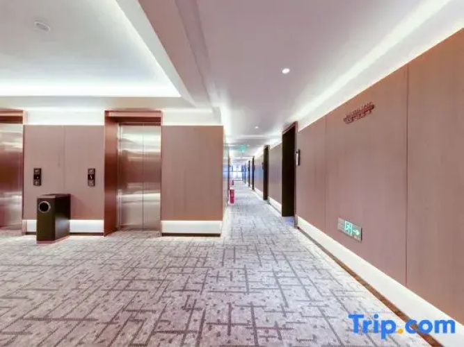 Zhuo Sheng Hotel