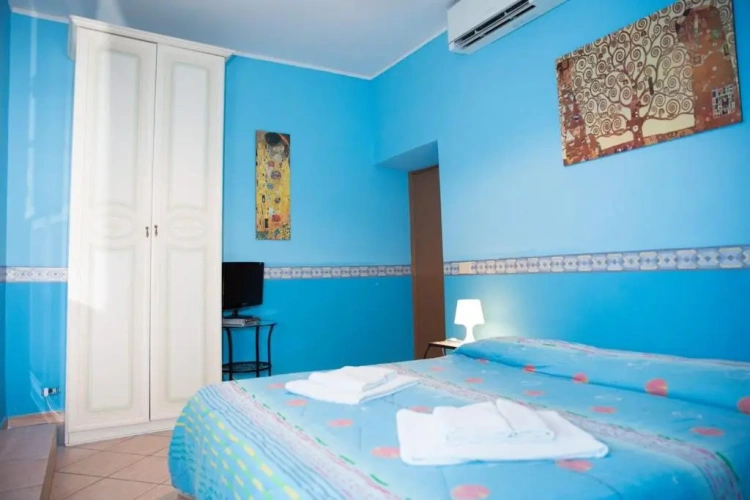 3 Bedrooms Apartment