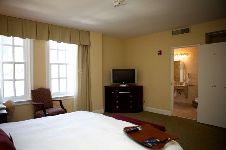 Hampton Inn & Suites Birmingham-Downtown-Tutwiler photo 7