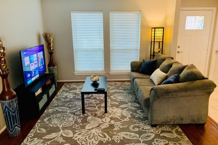 3 Bedrooms Cottage
