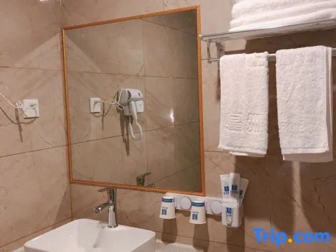 Badong Ruichen Hotel