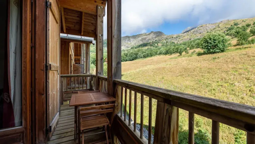 Studio in Alps With Pool & Near Ski Resort