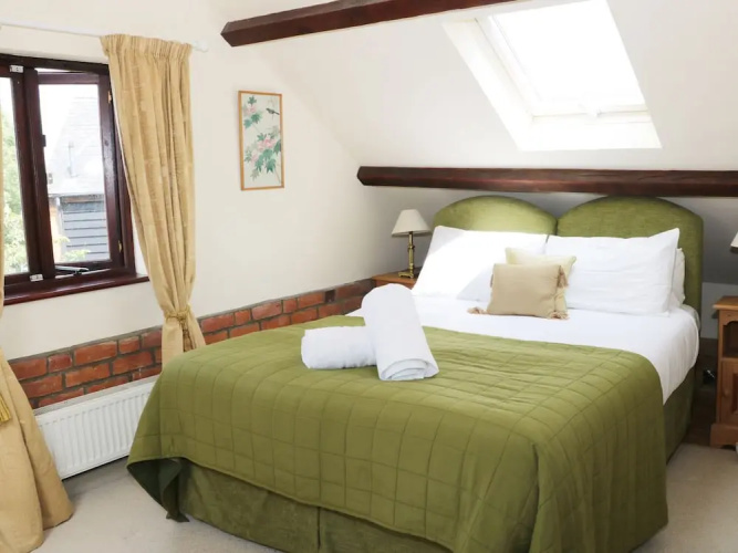 Holly Cottage
