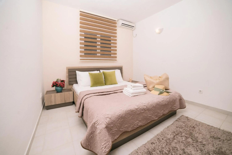 Apartments Lungo Mare
