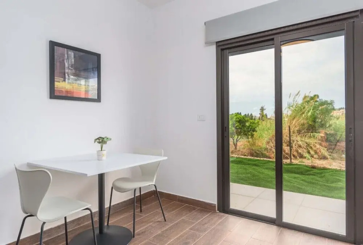 Glow Studios & Apartments in Batroun