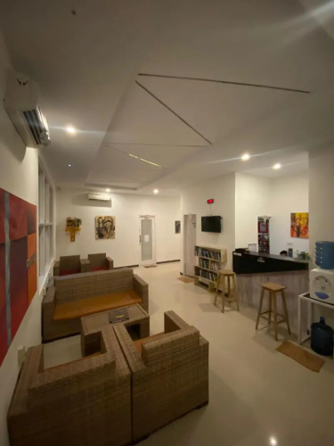 The Packer Box - Hostel