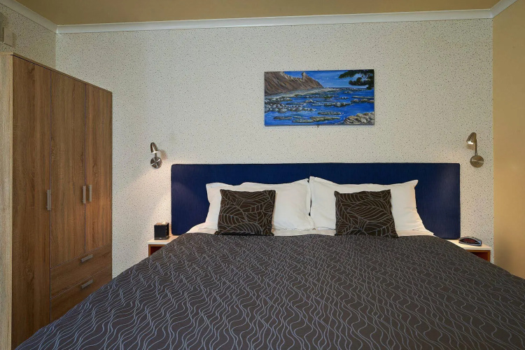 Bay Cottages