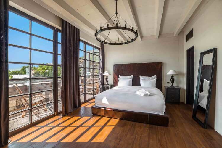 Фотография номера гостиницы Rooms Hotel Tbilisi