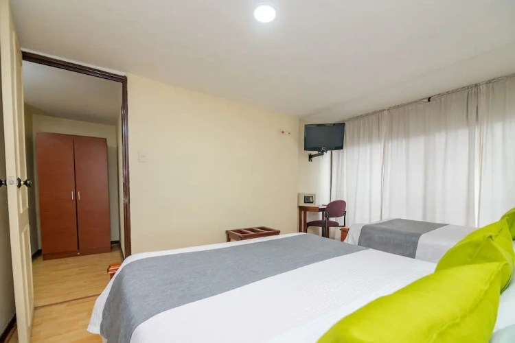 Standard Quadruple room
