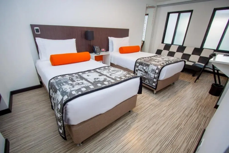 Standard Twin room