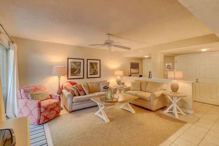 Bluff Villas 1796 by RedAwning