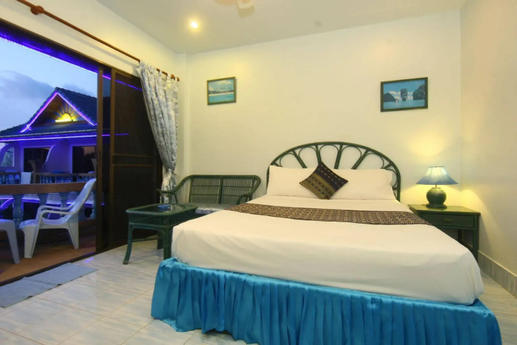 Patong Sunbeach Mansion