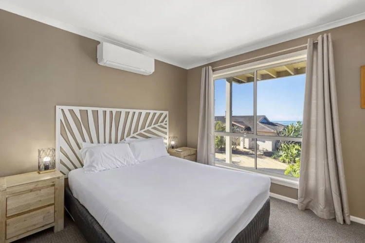 1 Bedroom Standard room with balcony and with garden view