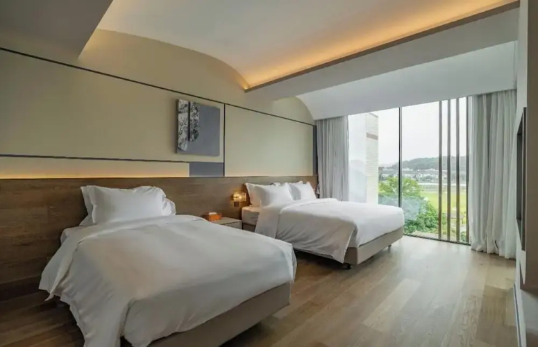GuanLu Art hotel