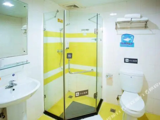 Muzi Hotel