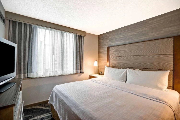 Accessible Double Suite
