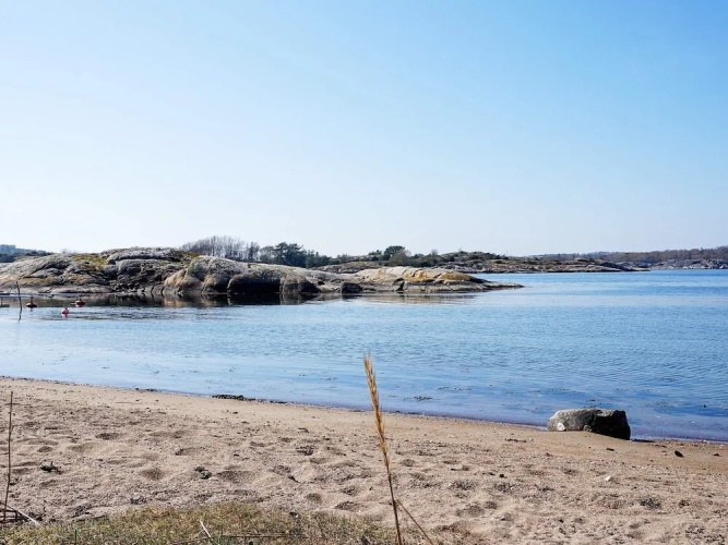 6 Person Holiday Home in Stromstad