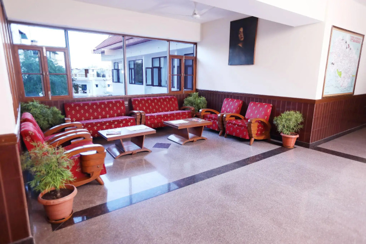 Hotel Vishnu Palace