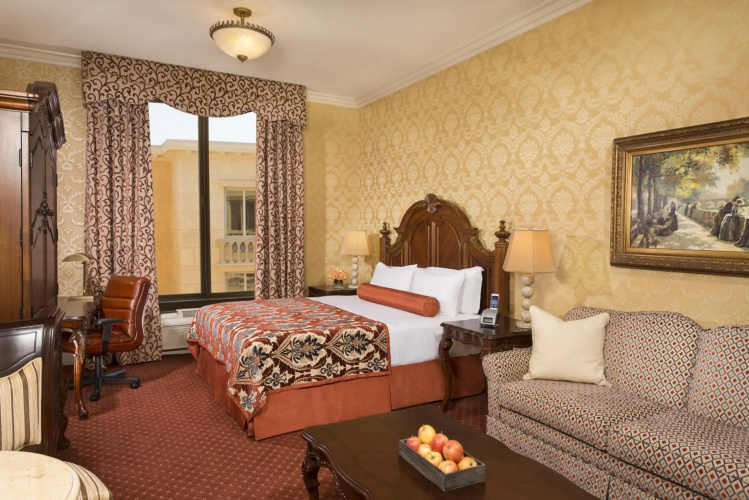 Ayres Hotel Manhattan Beach LAX