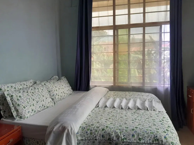 Highland Breeze Avacado Hotel