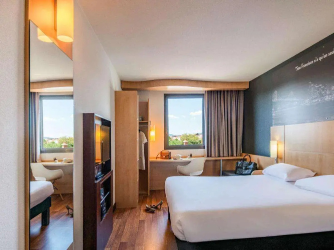 Hôtel Ibis Cannes Mouans Sartoux
