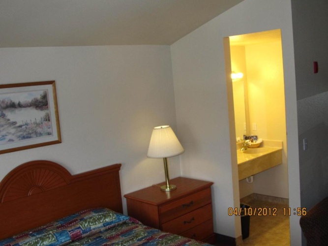 Standard Quadruple room with balcony