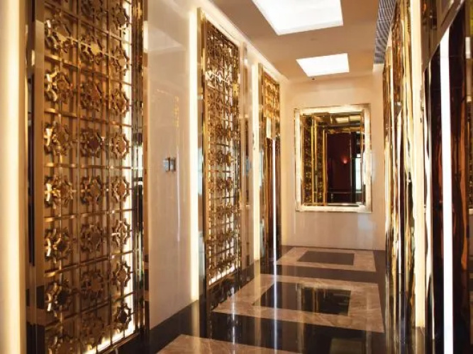 Treasure Hotel