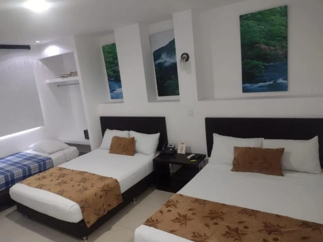 Standard Triple room