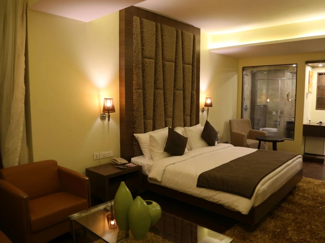 Standard Club room