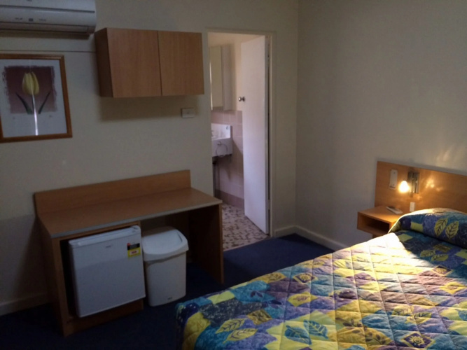 Townhouse Motel